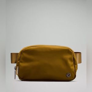 Lululemon Everywhere Belt Bag Burnt Caramel